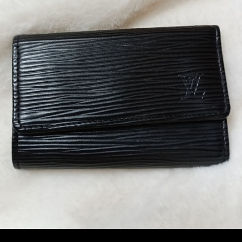 Authentic Louis Vuitton keyring with unbranded Keychain/bag charm of you…